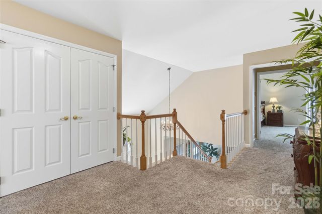 10536 Providence Arbours Drive, Charlotte, NC 28270