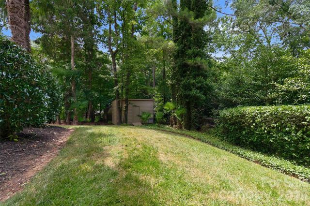 10536 Providence Arbours Drive, Charlotte, NC 28270