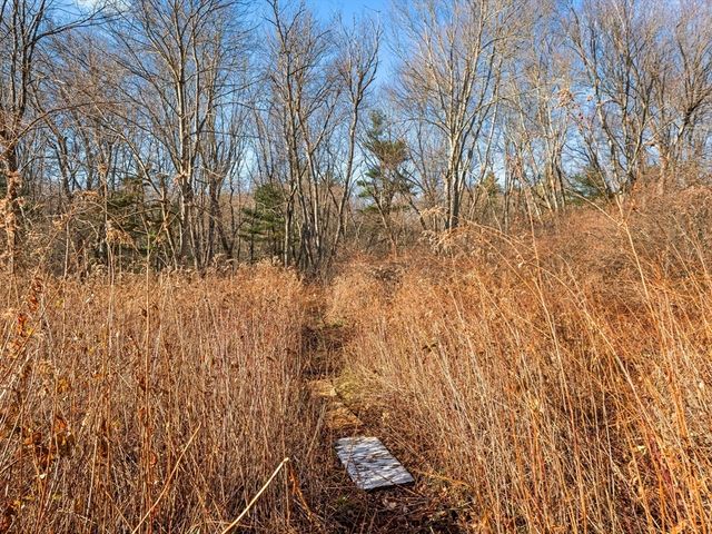 1828 Main St, Concord, MA 01742