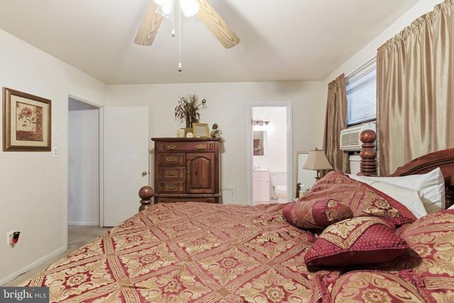 5704 COLON TER, Temple Hills, MD 20748