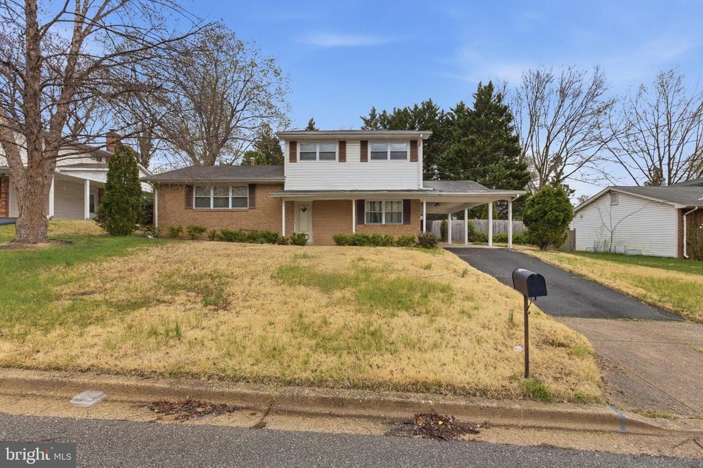 5704 COLON TER, Temple Hills, MD 20748