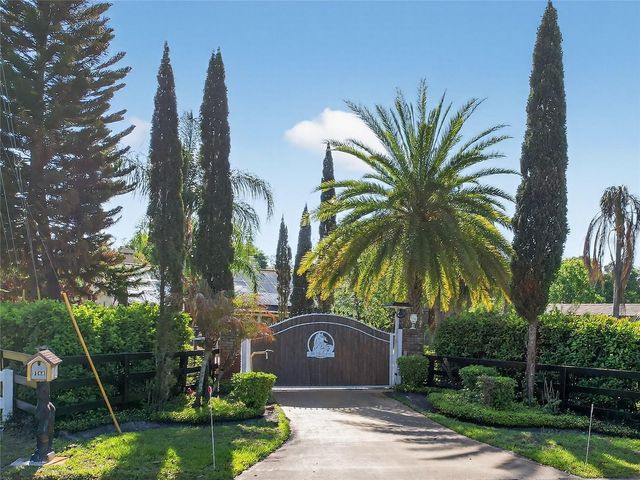 1184 LAURA STREET, Casselberry, FL 32707