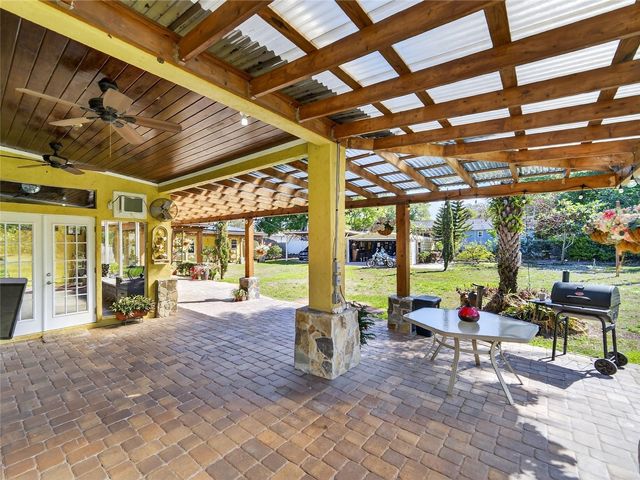 1184 LAURA STREET, Casselberry, FL 32707