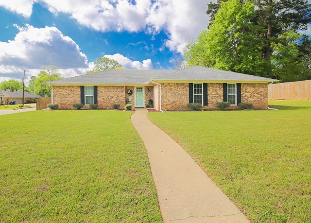 4208 Fitzgerald St, Marshall, TX 75672