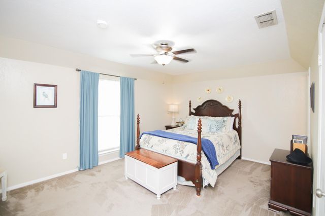 4208 Fitzgerald St, Marshall, TX 75672