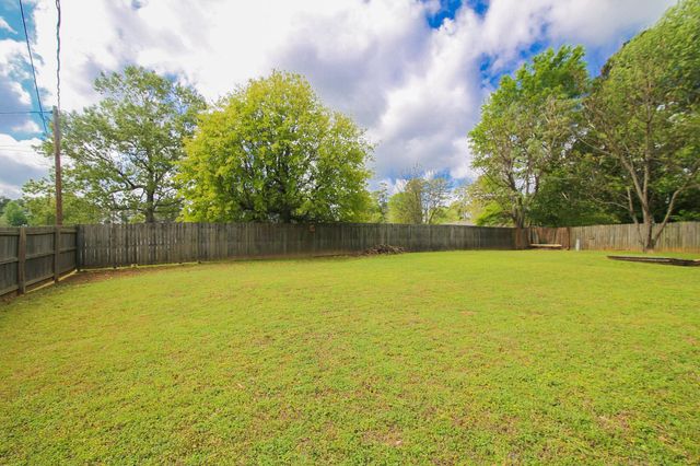 4208 Fitzgerald St, Marshall, TX 75672