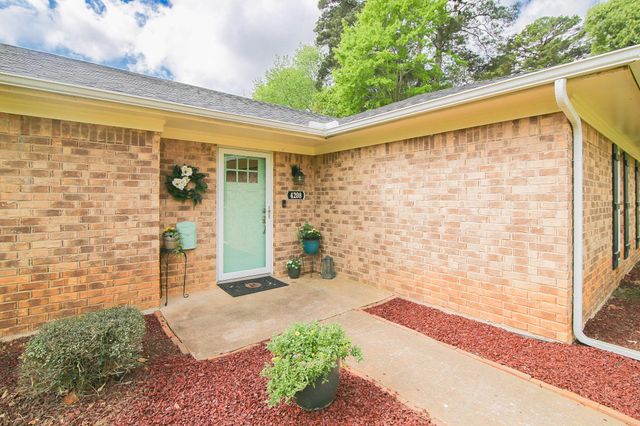 4208 Fitzgerald St, Marshall, TX 75672