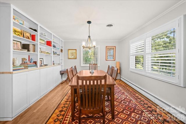102 Hillside Lane, Morganton, NC 28655