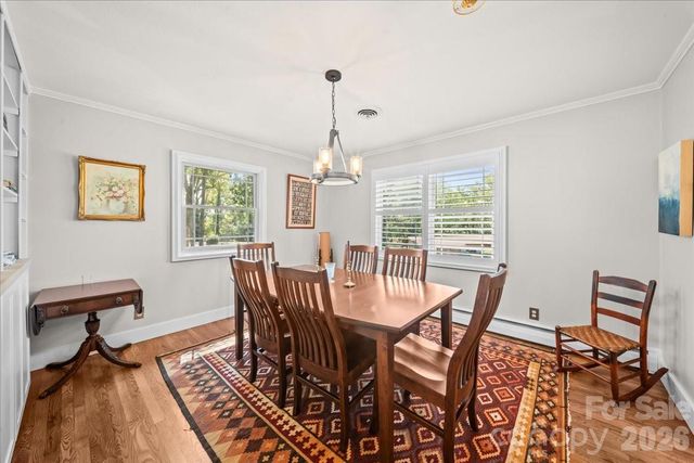 102 Hillside Lane, Morganton, NC 28655