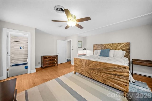 102 Hillside Lane, Morganton, NC 28655
