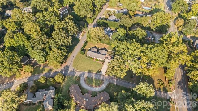 102 Hillside Lane, Morganton, NC 28655