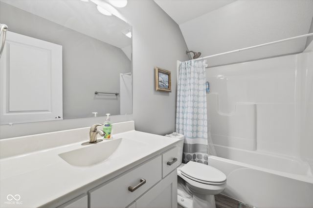 5735 S Fairfax Road, Bloomington, IN 47401