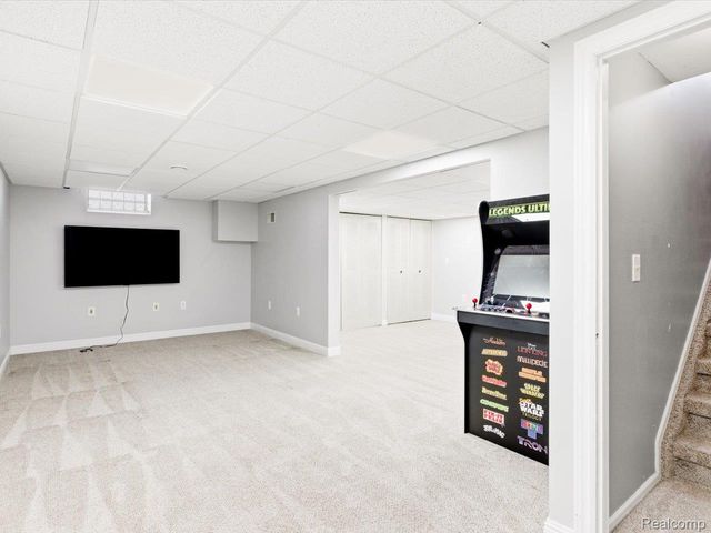 600 Applegate Drive, Marysville, MI 48040
