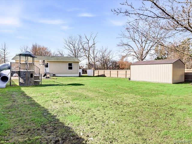 600 Applegate Drive, Marysville, MI 48040