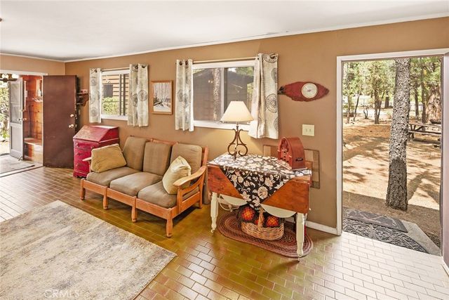 833 Norwood, Big Bear City, CA 92314