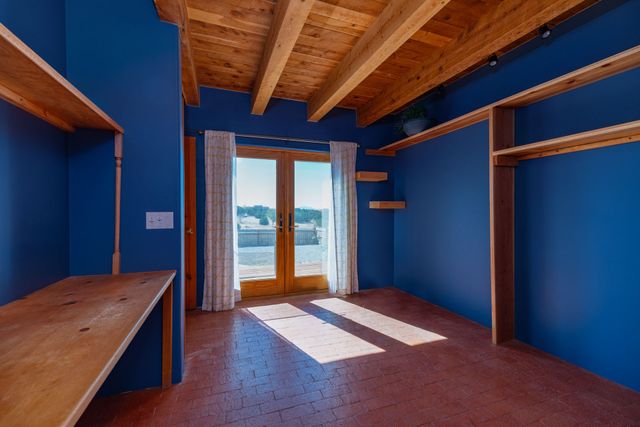 115 Jornada Loop, Santa Fe, NM 87508