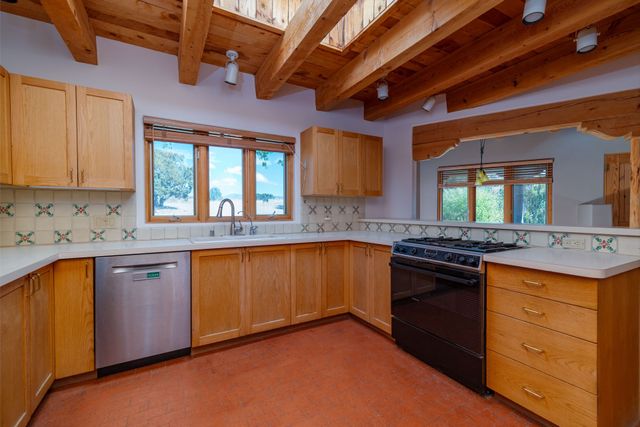 115 Jornada Loop, Santa Fe, NM 87508