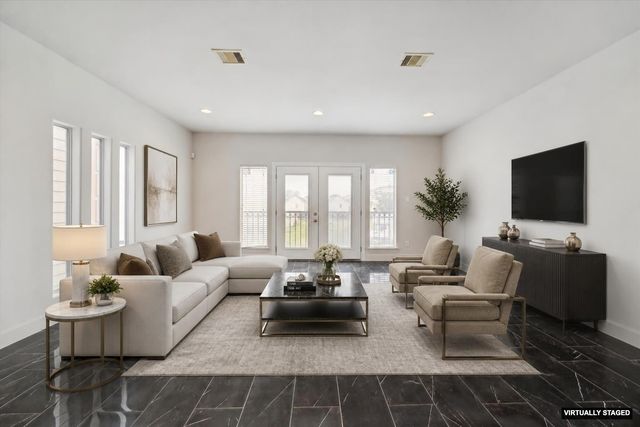 3041 Clinton Drive, Houston, TX 77020