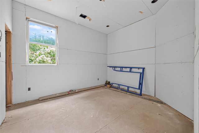 19062 Shire, New Caney, TX 77357