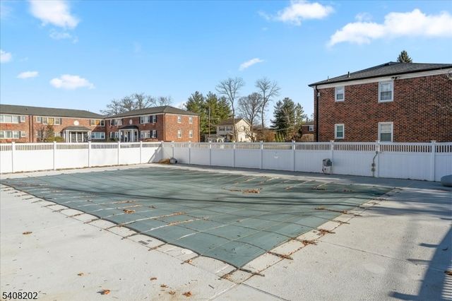 218 Pitney Pl 218, Morris Twp., NJ 07960