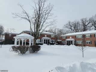 218 Pitney Pl 218, Morris Twp., NJ 07960