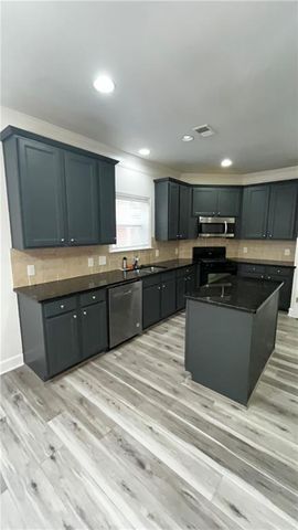 11452 Mabrypark Place, Alpharetta, GA 30022