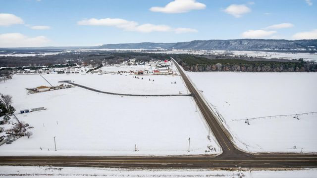 L9B1 665th St, Wabasha, MN 55981