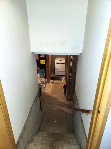 8820 Plainfield Road, Brookfield, IL 60513