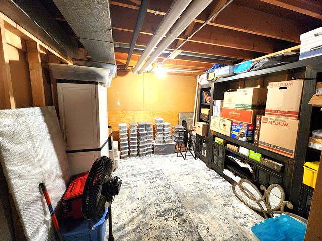 8820 Plainfield Road, Brookfield, IL 60513