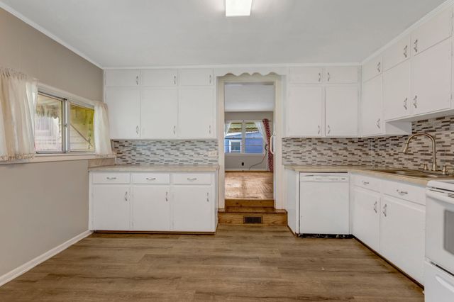 104 Goode Dr, Columbia, TN 38401