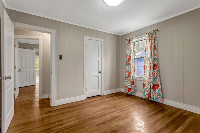 104 Goode Dr, Columbia, TN 38401