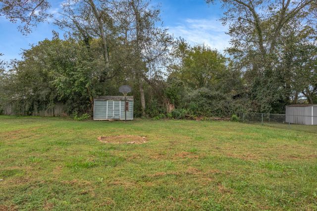 104 Goode Dr, Columbia, TN 38401