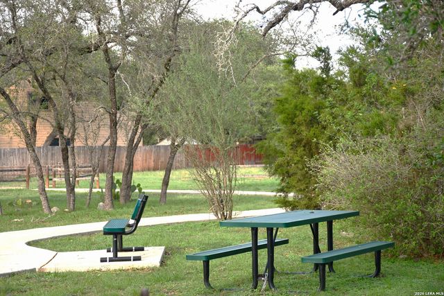 5815 Southern Knoll, San Antonio, TX 78261