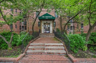 140-18 Burden Crescent 411, Briarwood, NY 11435