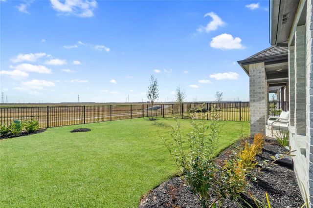 19547 Shady Hike Lane, Cypress, TX 77433