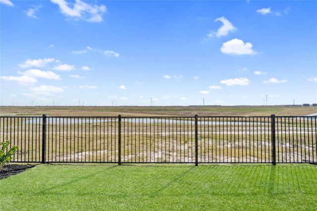 19547 Shady Hike Lane, Cypress, TX 77433