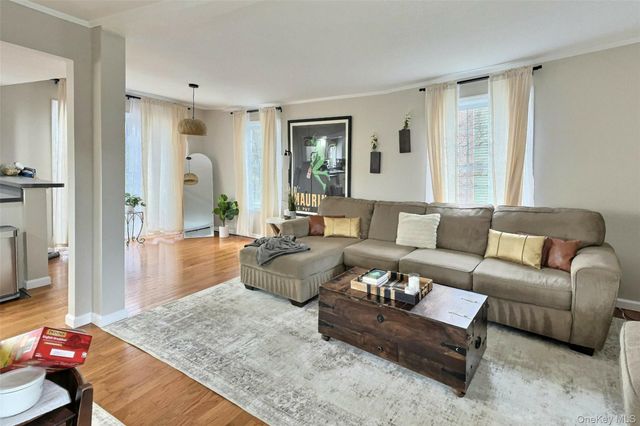 6 Honey Lane, Wappingers Falls, NY 12590