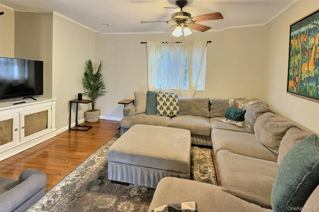 6 Honey Lane, Wappingers Falls, NY 12590