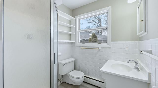 2927 Woodstock Court, Fort Wayne, IN 46815