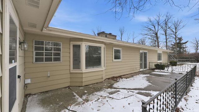 2927 Woodstock Court, Fort Wayne, IN 46815