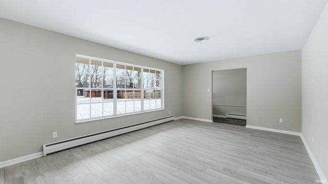 2927 Woodstock Court, Fort Wayne, IN 46815