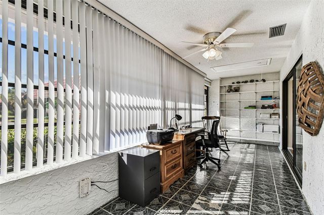 19029 US HIGHWAY 19 N 10D, Clearwater, FL 33764