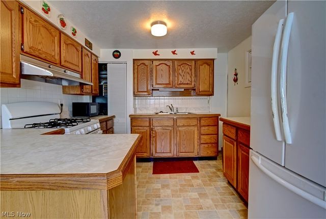3785 Sanford Drive, Brunswick, OH 44212