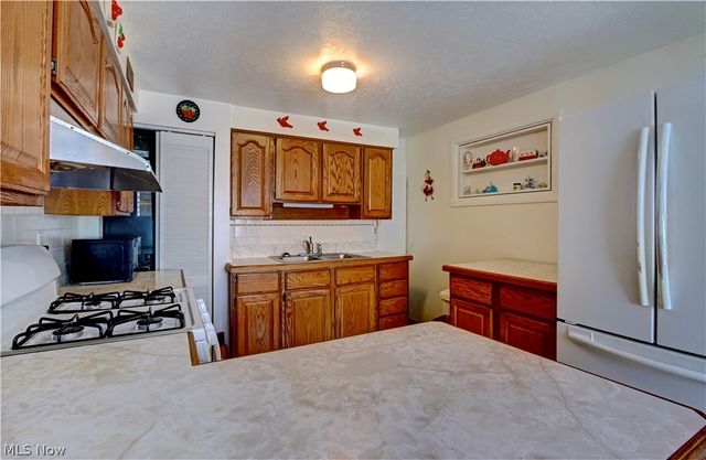 3785 Sanford Drive, Brunswick, OH 44212
