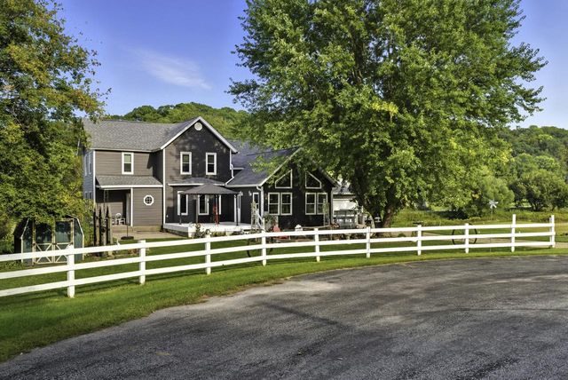 N6754 McCurdy PLACE, Holmen, WI 54636