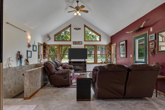 N6754 McCurdy PLACE, Holmen, WI 54636