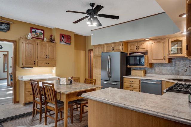 N6754 McCurdy PLACE, Holmen, WI 54636