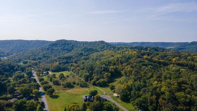 N6754 McCurdy PLACE, Holmen, WI 54636