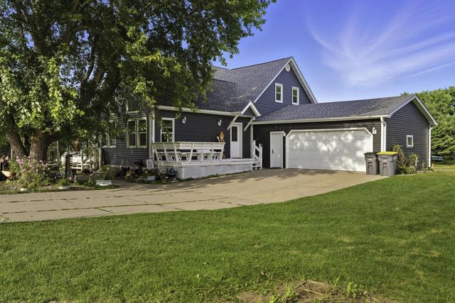 N6754 McCurdy PLACE, Holmen, WI 54636