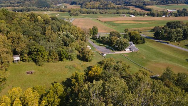 N6754 McCurdy PLACE, Holmen, WI 54636